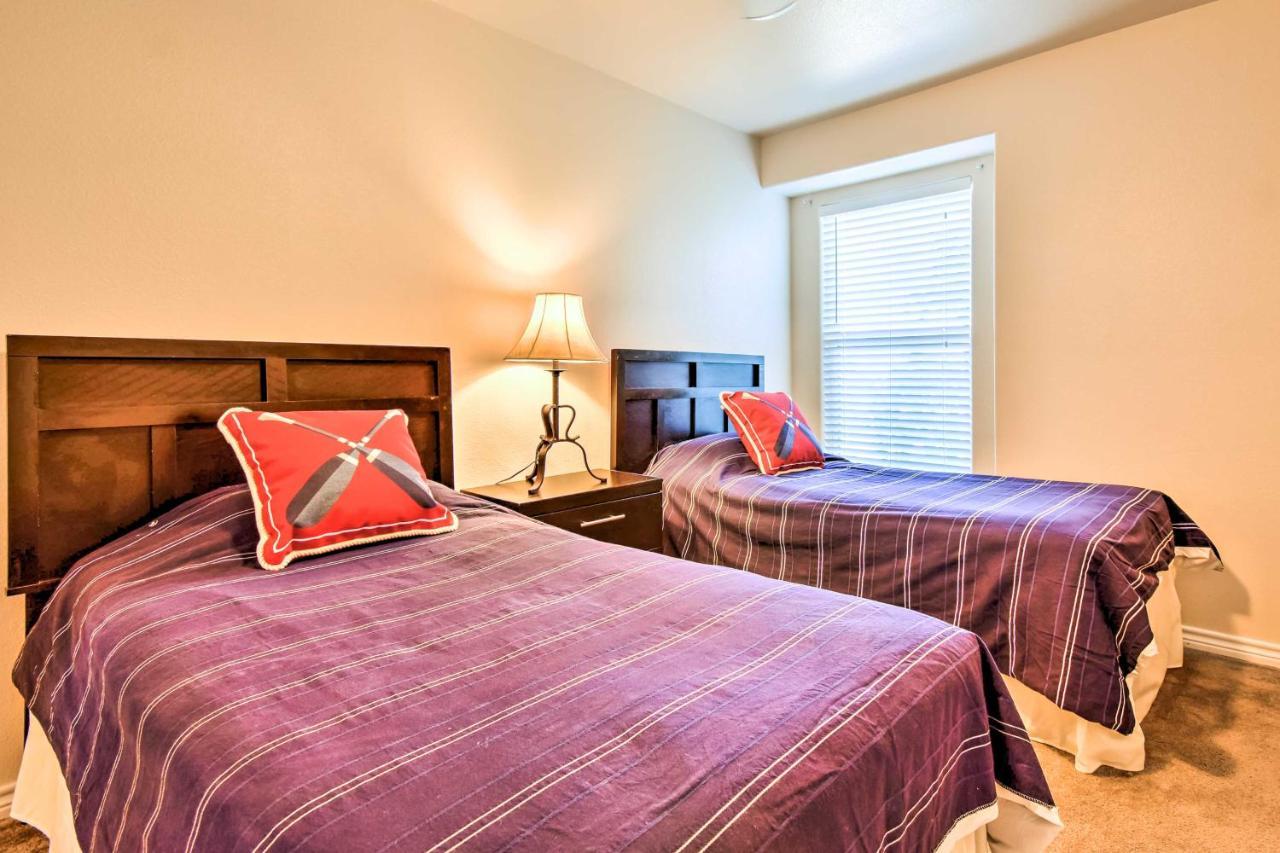 Waterfront Corpus Christi Townhome With Pool And Dock! Exterior foto
